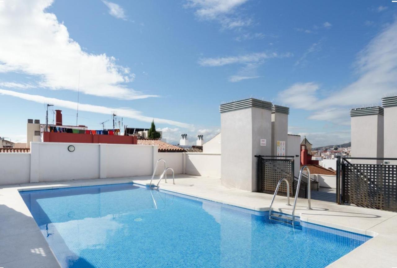 Family Apartment Patio&Swimming Pool In Center Málaga Exteriör bild